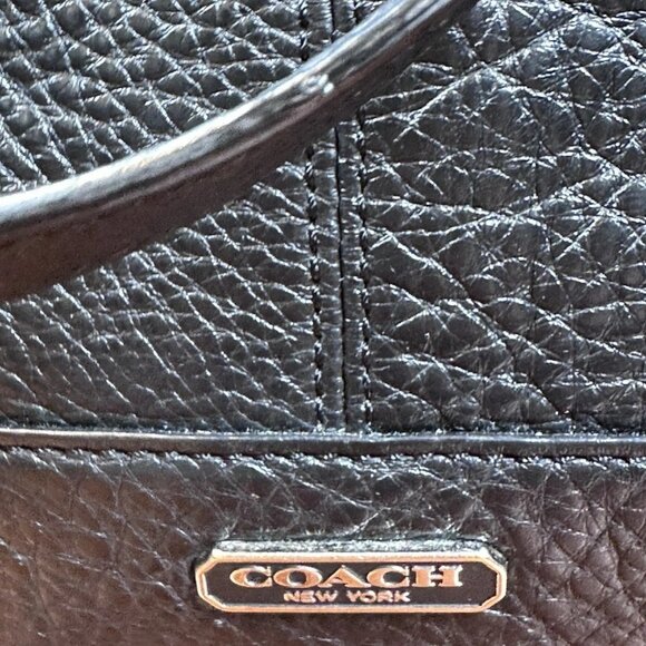 EUC Coach Park Carrie Leather Tote F29898 in black - Picture 9 of 13